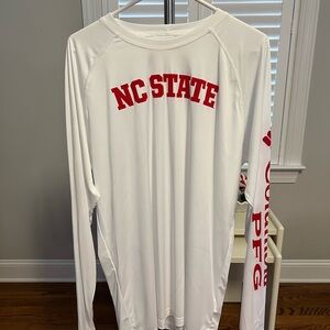 Columbia PFG men’s NC State shirt